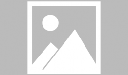 动漫画衣服,穿越次元，演绎时尚传奇